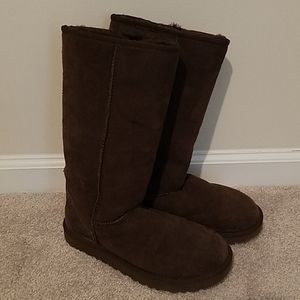 UGG Classic Tall Boots 8